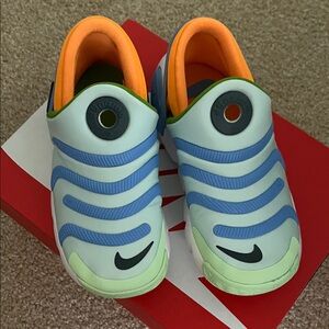 Nike Kids Blue and Orange Slip-On Sneakers